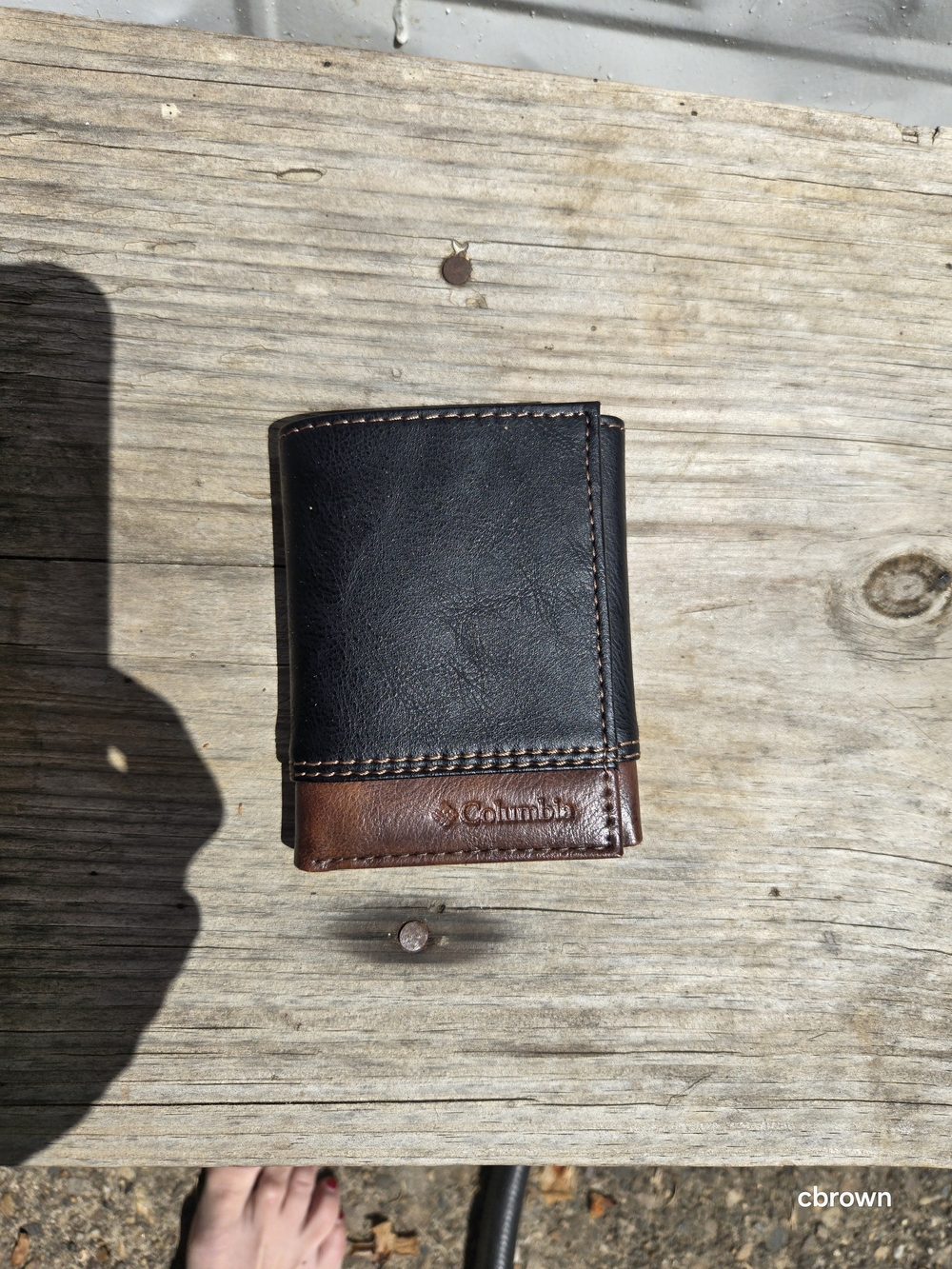 Columbia Men's Black and Brown Leather Bifold Wallet